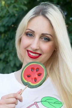 Ksenia Zaporozhye 36 j. - liebevolle Frau - wenig primäre foto. Ksenia von Zaporozhye 36 jahre - liebevolle Frau. My wenig primäre foto.