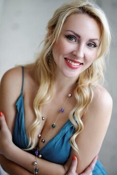 ... women for marriage | Online Ukraine dating site – Uadreams scam free