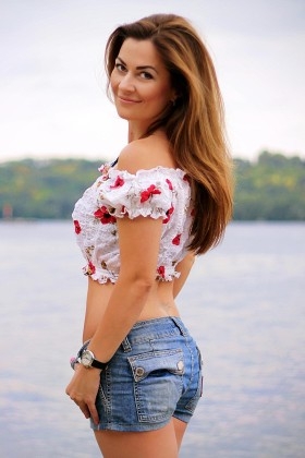... Frauen aus Russland/Ukraine kennenlernen: Yana, 35 / Frau / Ukraine