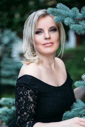 Irina von Sumy 36 jahre - schön und wild. My wenig primäre foto.