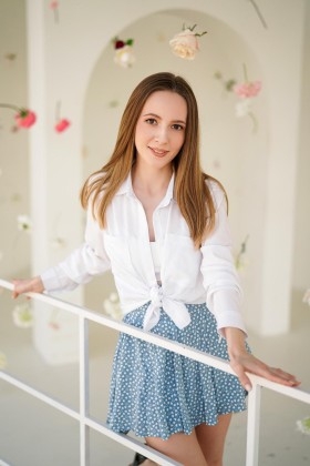 Lana von Kiev 24 jahre - Lieblingskleid. My wenig primäre foto.
