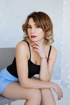 Valeria von Sumy 23 jahre - sonniges Lächeln. My wenig primäre foto.