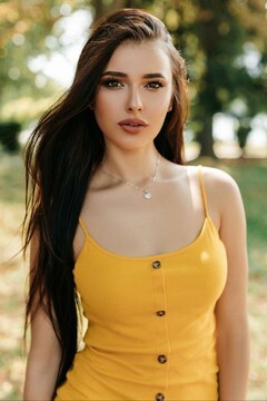 Oksana Ivano-Frankovsk 23 j. - hübsche Frau - wenig primäre foto. Oksana von Ivano-Frankovsk 23 jahre - hübsche Frau. My wenig primäre foto.