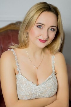 Natalia von Lutsk 25 jahre - gutherzige russische Frau. My wenig primäre foto.
