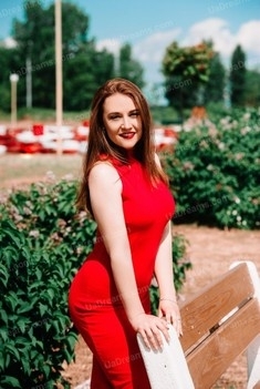 Vika von Cherkasy 26 jahre - eine Braut suchen. My wenig öffentliches foto.